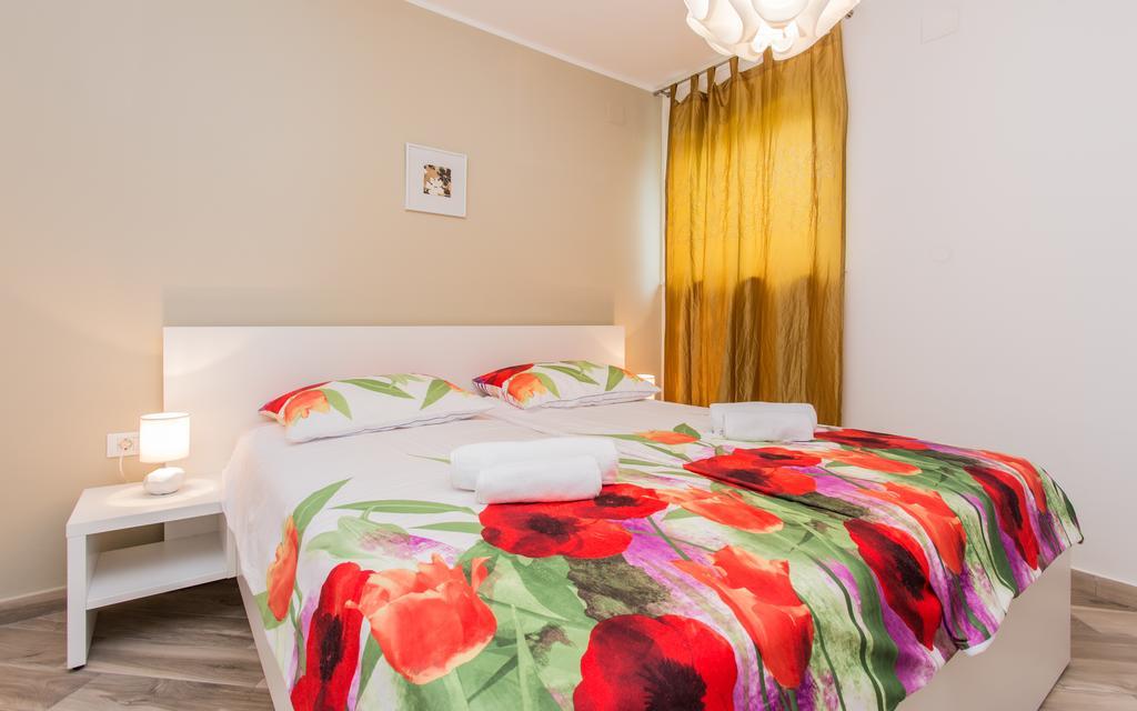 Sunrise Apartment Risika Extérieur photo